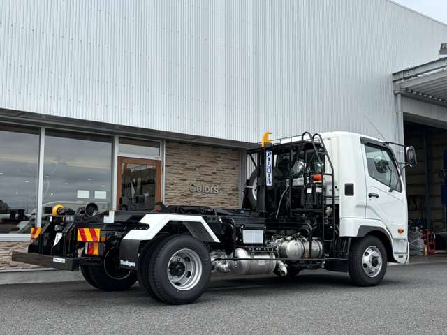 Mitsubishi Fuso Fighter 4
