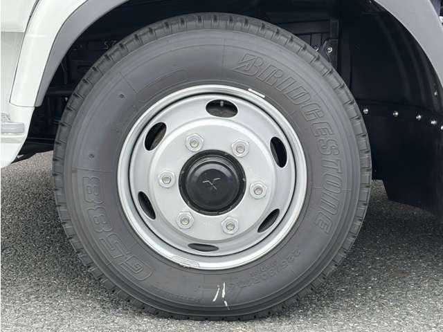 Mitsubishi Fuso Fighter 8