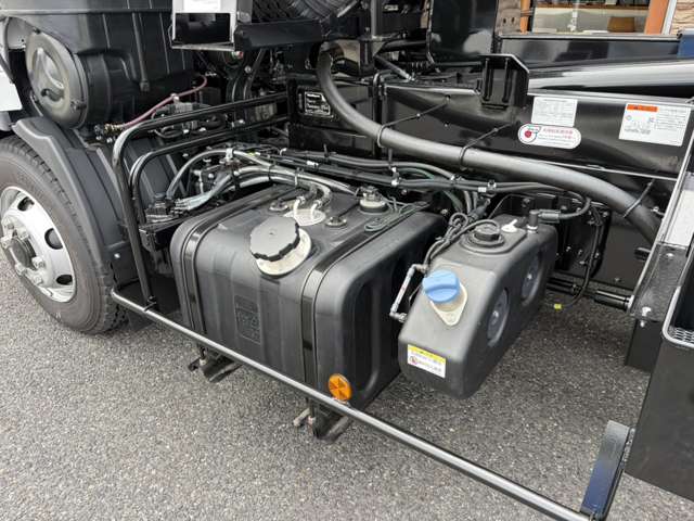 Mitsubishi Fuso Fighter 10