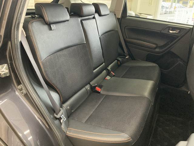 Subaru Forester 12