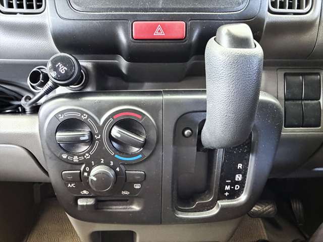 Suzuki Every 11