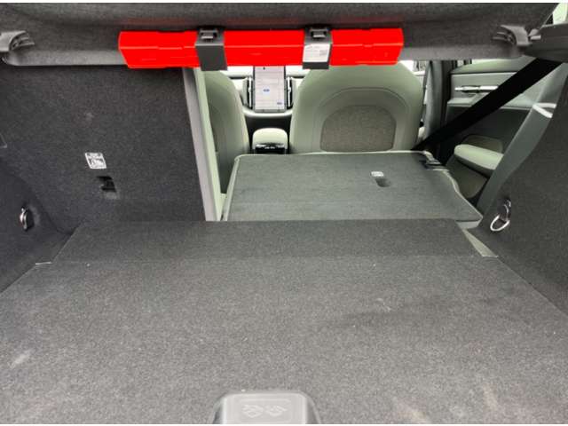 Volvo EX30Cross Country 10