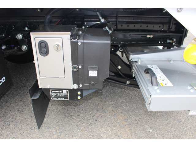 Mitsubishi Fuso Canter 11