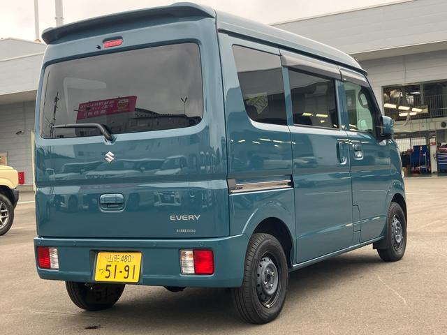 Suzuki Every 8