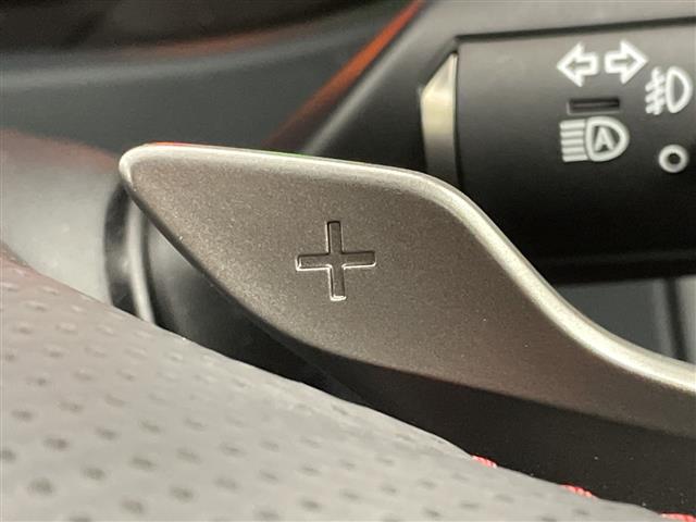 Lexus UX 11