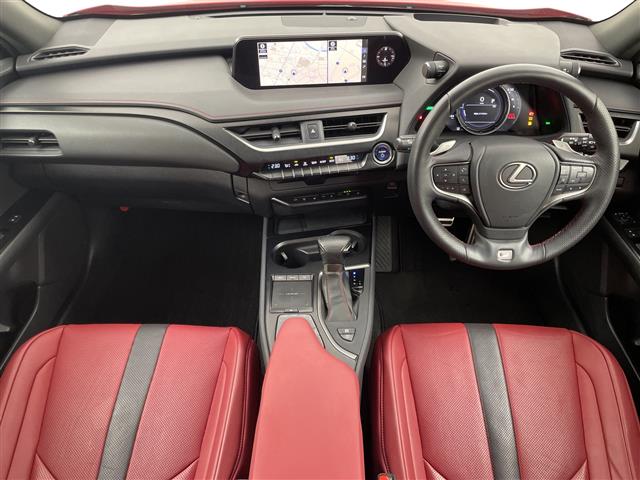 Lexus UX 4