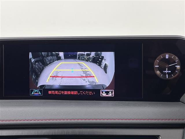 Lexus UX 5