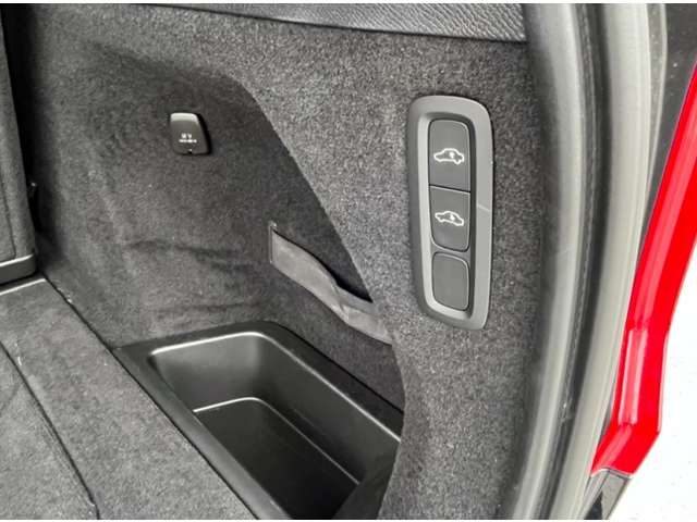 Volvo XC90 12