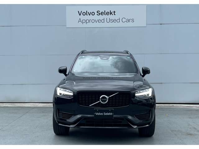Volvo XC90 4