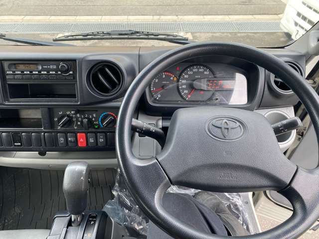 Toyota Toyoace 12