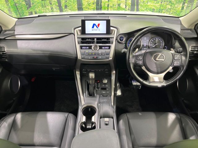Lexus NX 2