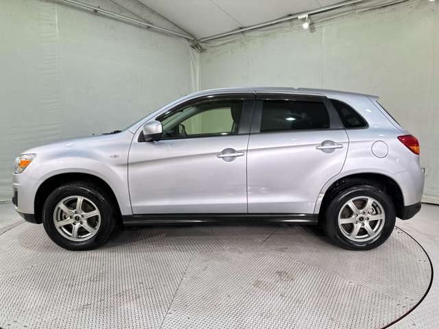 Mitsubishi RVR 9