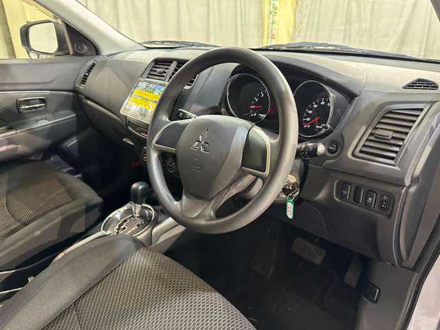 Mitsubishi RVR 10