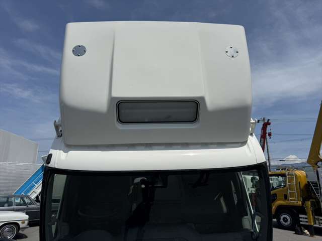 Hino Dutro 11