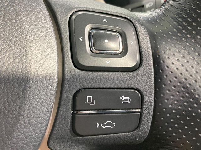 Lexus NX 5