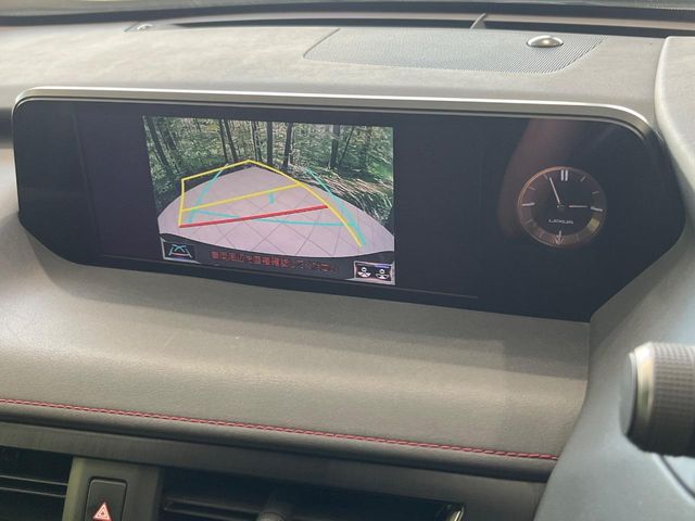 Lexus UX 5
