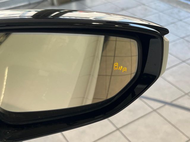 Lexus UX 6