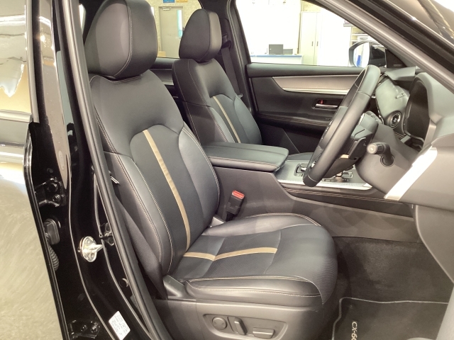 Mazda CX-60 8