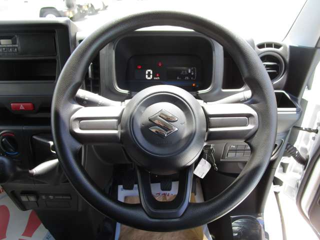 Suzuki Every 8