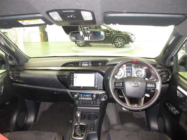 Toyota Hilux 8
