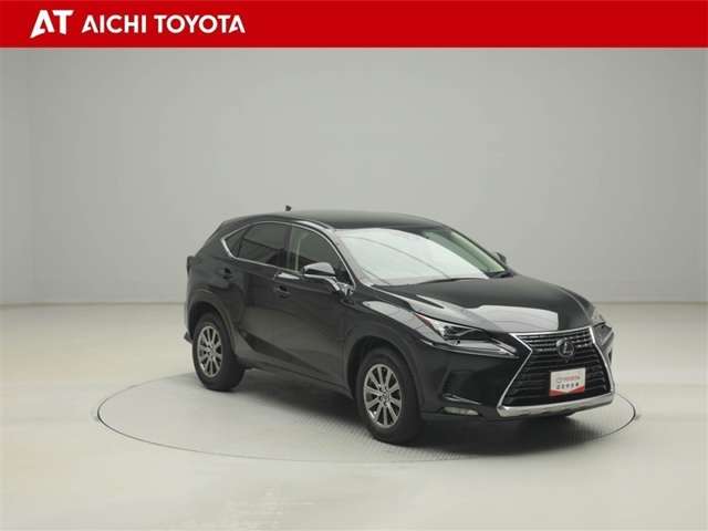 Lexus NX 8