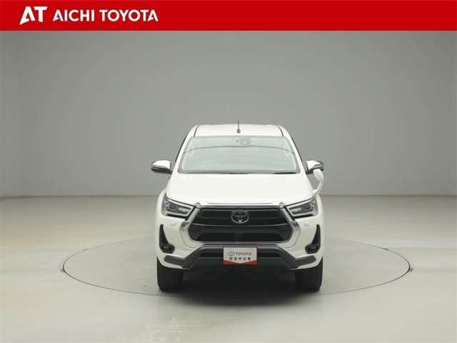 Toyota Hilux 9