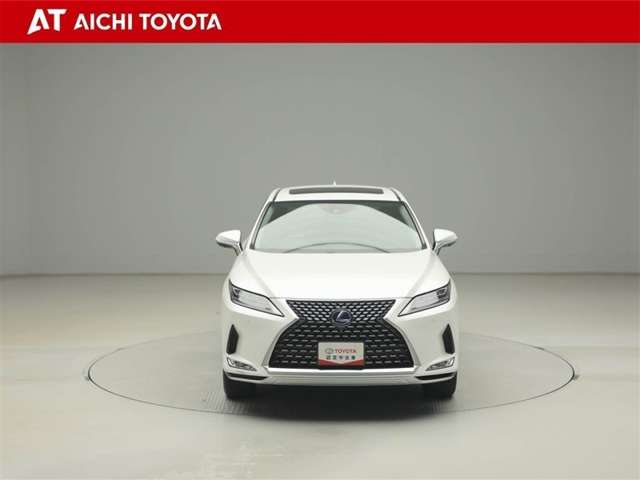 Lexus RX 9