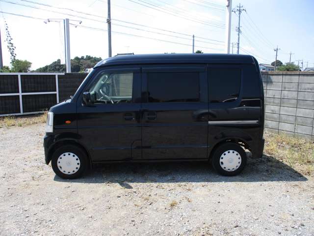 Nissan NV100 Clipper 12