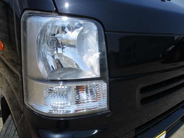 Nissan NV100 Clipper 3