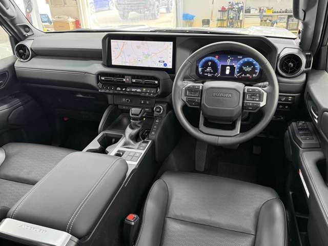 Toyota Land Cruiser 250 2