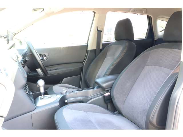 Nissan Dualis 12