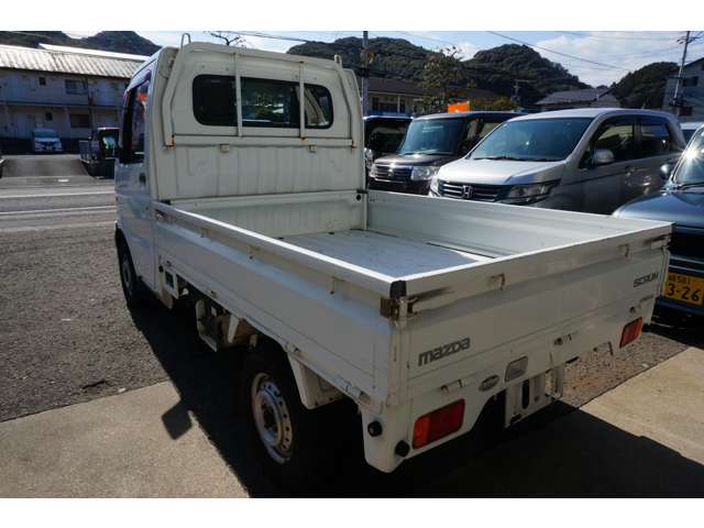 Mazda Scrum Truck 8