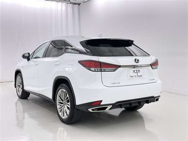 Lexus RX 6