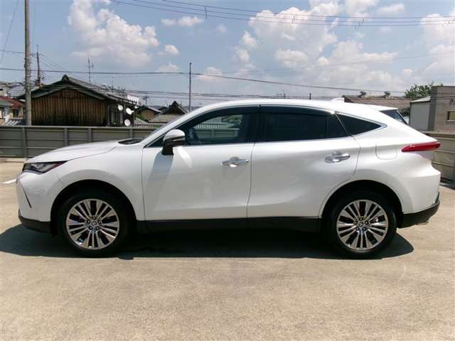 Toyota Harrier 2