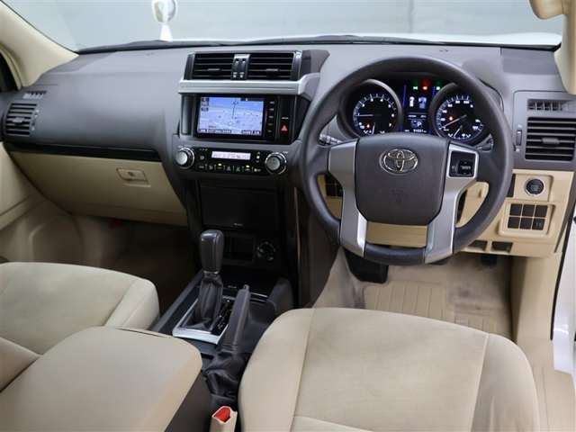 Toyota Land Cruiser Prado 7