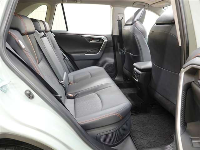 Toyota RAV4 11