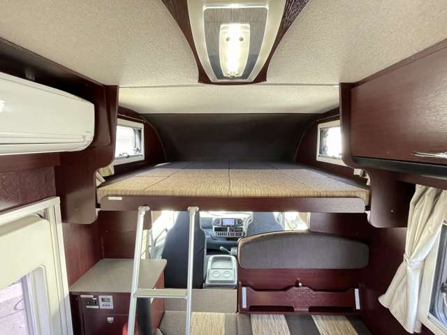 Toyota Camroad 10