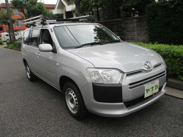 Toyota Succeed Van 9