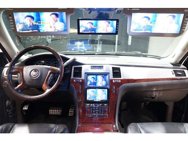 Cadillac エスカレード 12