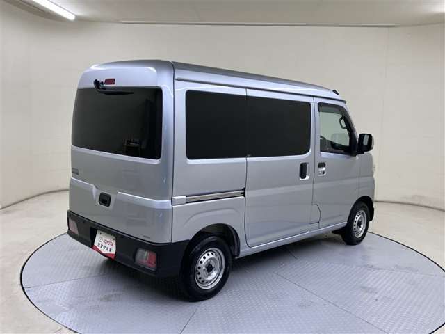 Toyota Pixis Van 5