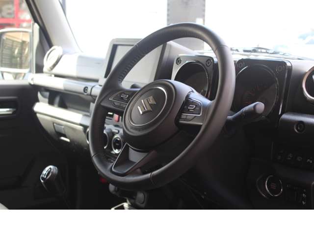 Suzuki Jimny Sierra 3