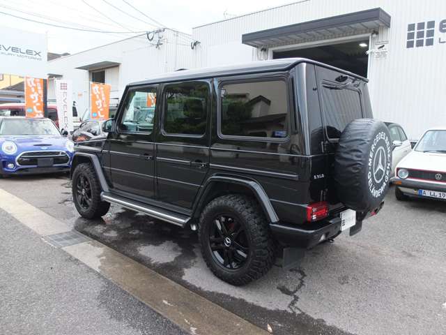 Mercedes-Benz G-Class 12