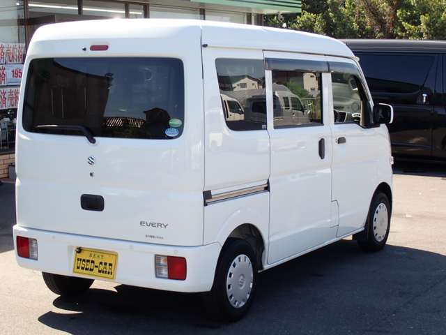 Suzuki Every 11