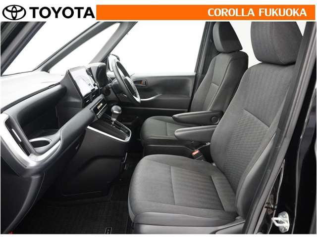 Toyota Voxy 11