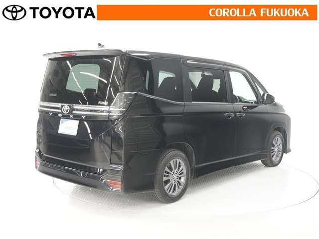 Toyota Voxy 7
