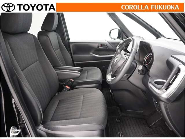 Toyota Voxy 10