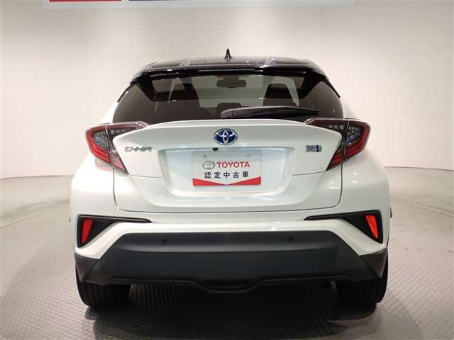 Toyota C-HR 6