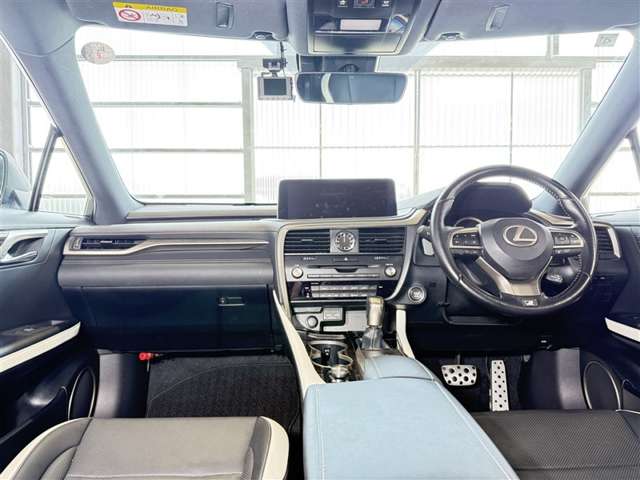 Lexus RX 8