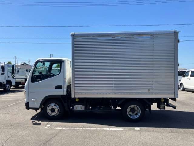 Mitsubishi Fuso Canter 7