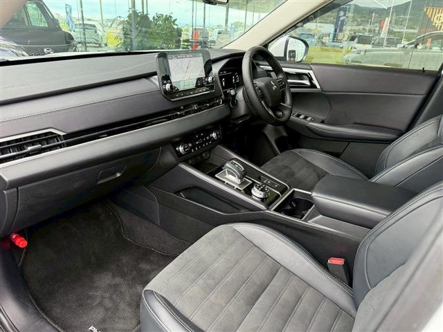 Mitsubishi Outlander 12